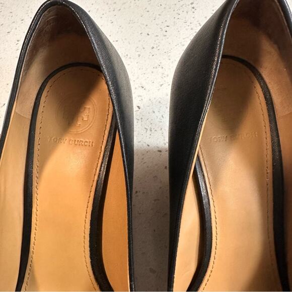 Tory Burch Black Leather Wedge Peep Toe Pumps Shoes Size 9 Missing heel cap - Picture 12 of 13